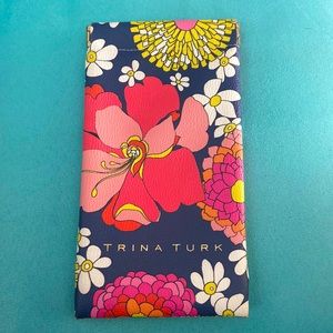 Trina Turk Sunglasses case